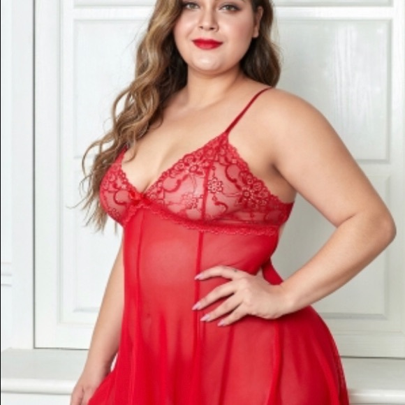 Plus Size Babydoll Gown - Picture 2 of 6